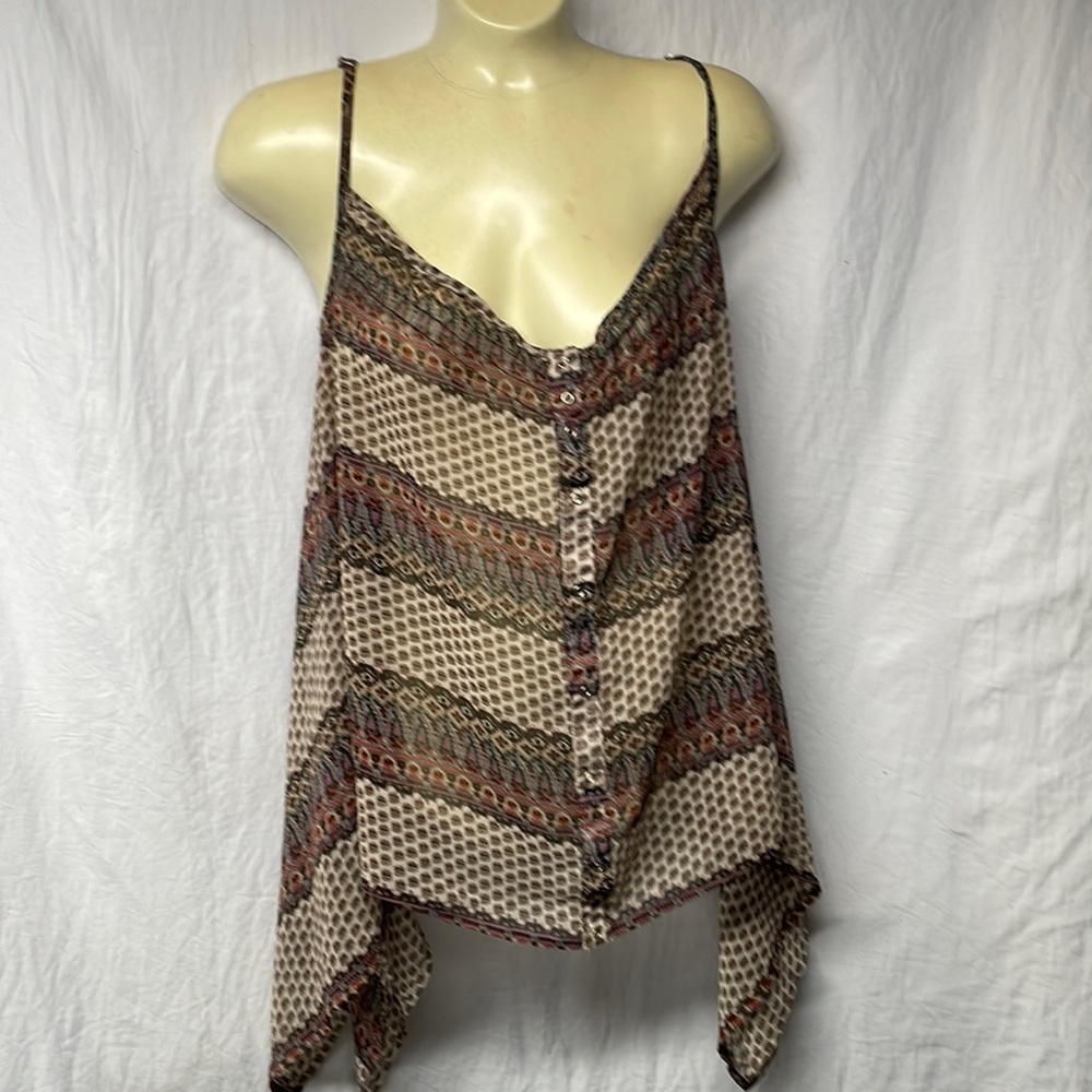 Women’s flowing tank top, size medium.